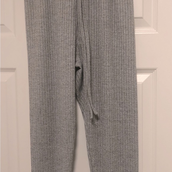 Ribbed knot front legging - Picture 2 of 7